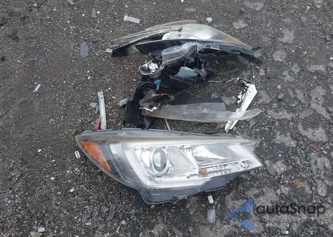 2019 Subaru Ascent Premium z USA, uszkodzony, nr VIN 4S4WMAFD4K3429640